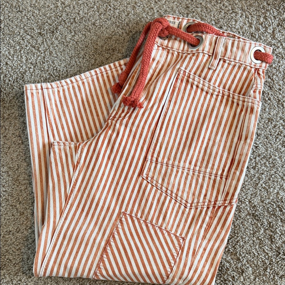 Free People We The Free Orange and White Roxy Barrel Jeans